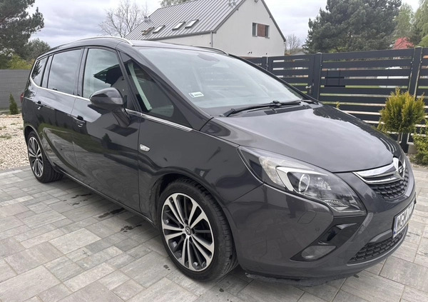 Opel Zafira cena 28900 przebieg: 201500, rok produkcji 2015 z Żarów małe 46